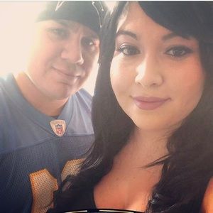 Meet your Posher, Gloria